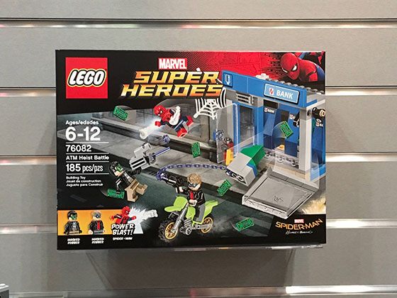 76082
