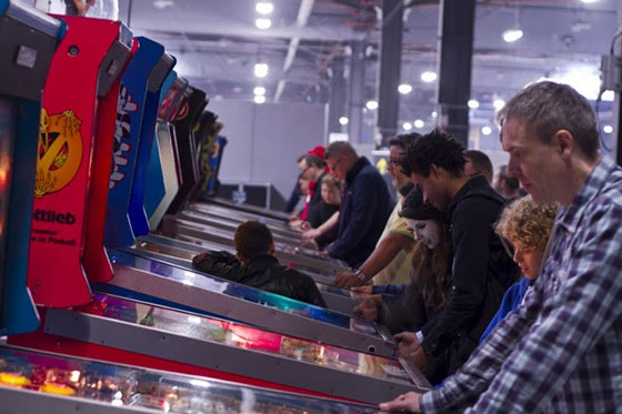 play-expo-pinball